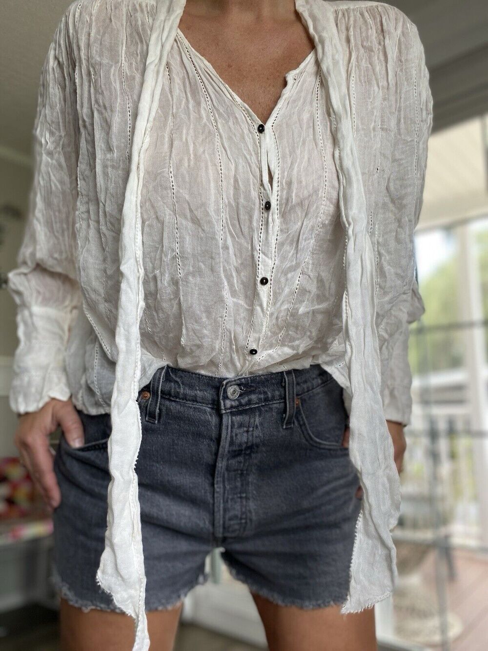 FREE PEOPLE Relaxed White Blouse Button Front Fastening Flared Long Sleeves S/P